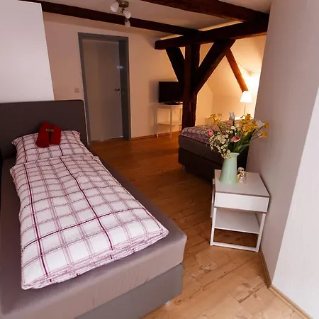 Altes Burghotel Vendégház Neustadt-Glewe