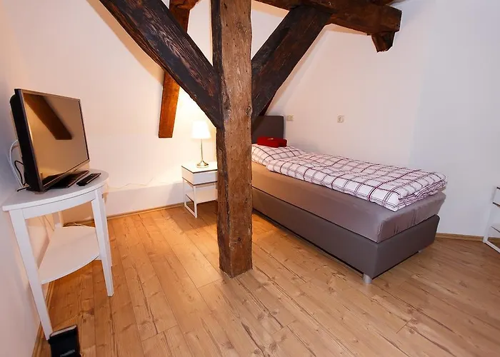 Altes Burghotel 3* Нойштадт-Глеве